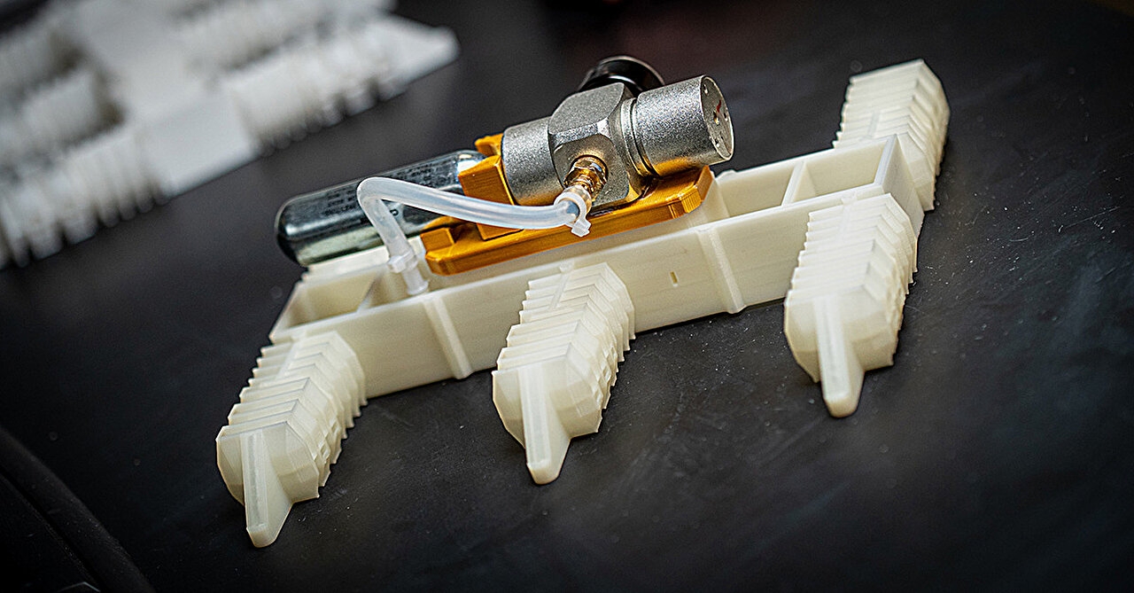 Electronics free Robots Can Walk Right Off The 3D printer