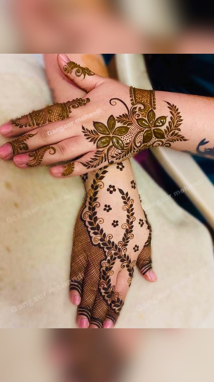 Flower Mehendi